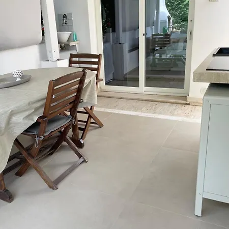 Villa Hiero House