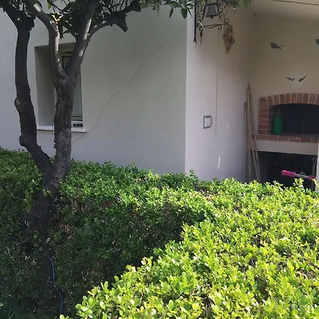 Hiero House Lascari